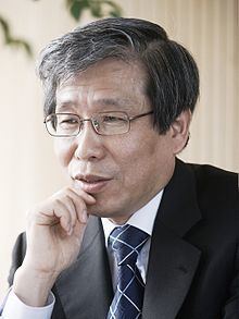Kim Seong-kon httpsuploadwikimediaorgwikipediacommonsthu