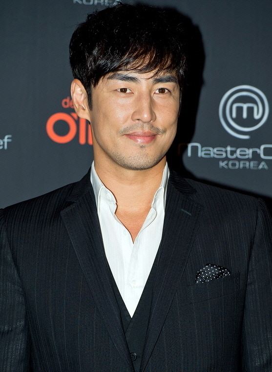 Kim Seong-su Kim Sungsoo actor Wikipedia the free encyclopedia