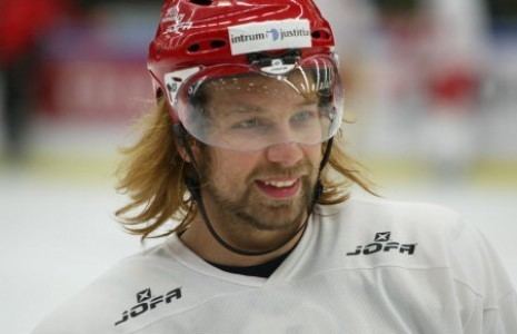 Kim Staal The Staal Who Isn39t A STAAL DennisKanecom Since 2007