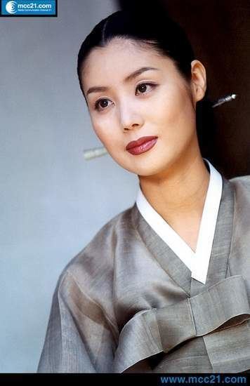 Kim Sung-ryung Korean Actress Kim Sung Ryung Korean ActressesAsian Female