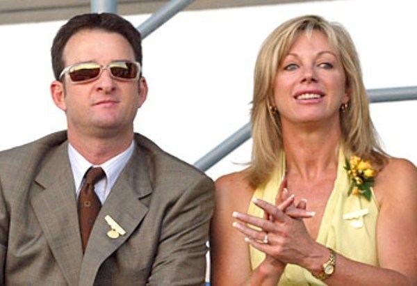 Kim Waugh Wallpaper of Mark Waugh and his wife Kim Waugh Covering
