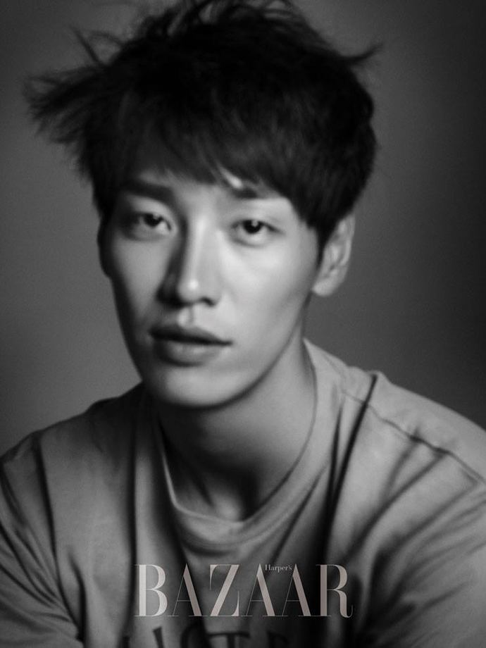 Kim Young-kwang Kim Young Kwang Is Damn Fine In Black And White In