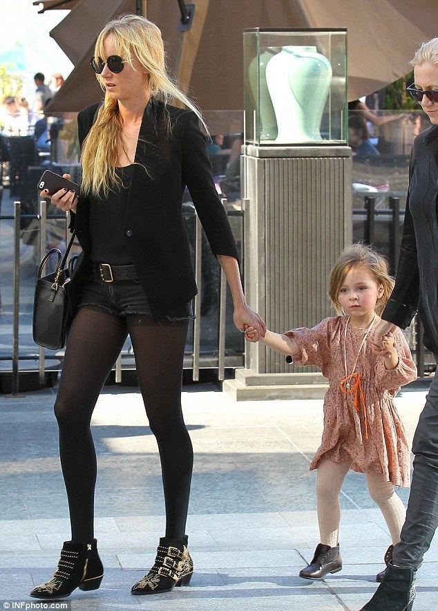 Kimberly Stewart Kimberly Stewart takes daughter Delilah with her to run errands