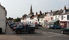 Kimbolton, Cambridgeshire httpsuploadwikimediaorgwikipediacommonsthu