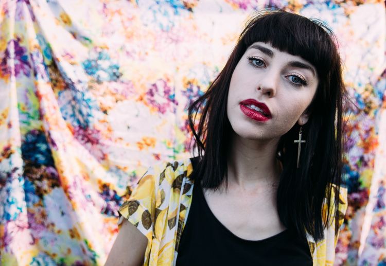 Kimbra Kimbra remixes and covers Mew39s quotMaking Friendsquot The