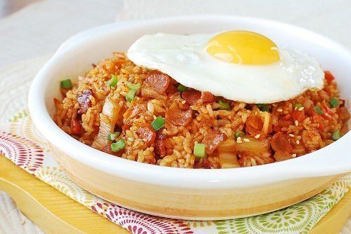 Kimchi fried rice Kimchi Fried Rice Kimchi Bokkeum Bap Korean Bapsang