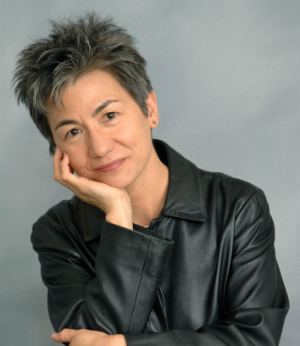 Kimiko Hahn Kimiko Hahn elected President of the Poetry Society of America