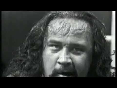 King Curtis Iaukea WCW Australia King Curtis Vs Hans Schroeder1avi YouTube