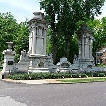 Kingsbury Place httpsuploadwikimediaorgwikipediacommonsthu