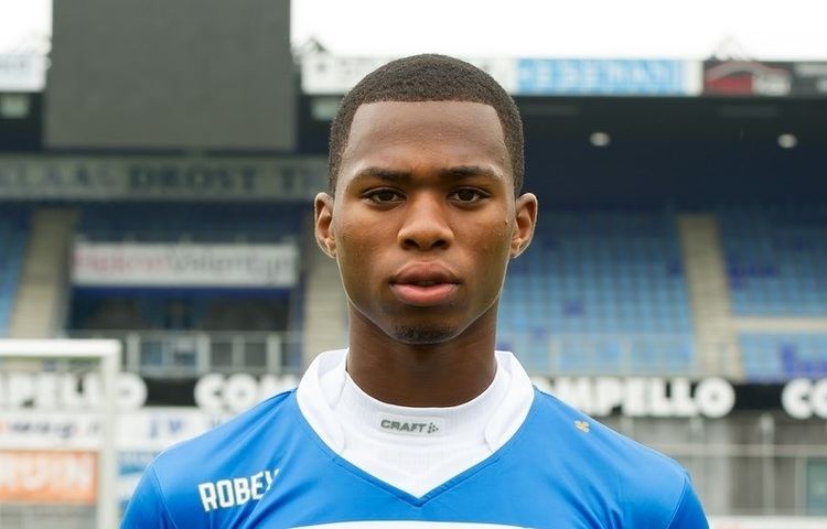 Kingsley Ehizibue PEC Zwolle tevreden met een punt terug uit Venlo SallandVoetbalnl