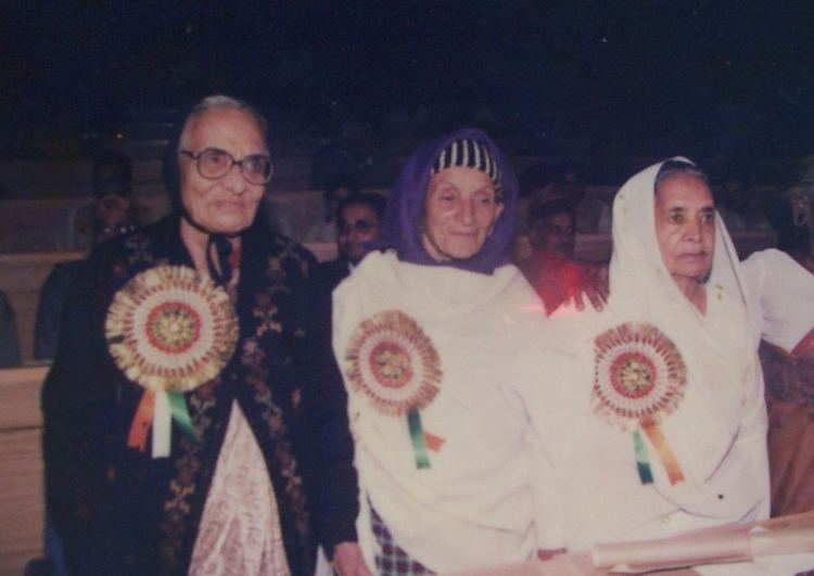 Kinkri Devi National Awarded Kinkri Devi of Sangrah Kinkri Devi was a Flickr