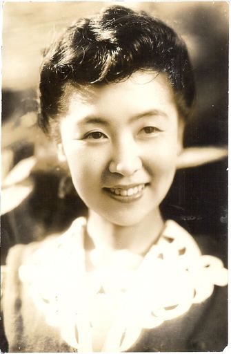 Kinuyo Tanaka Kinuyo Tanaka 1910 1977 Find A Grave Memorial