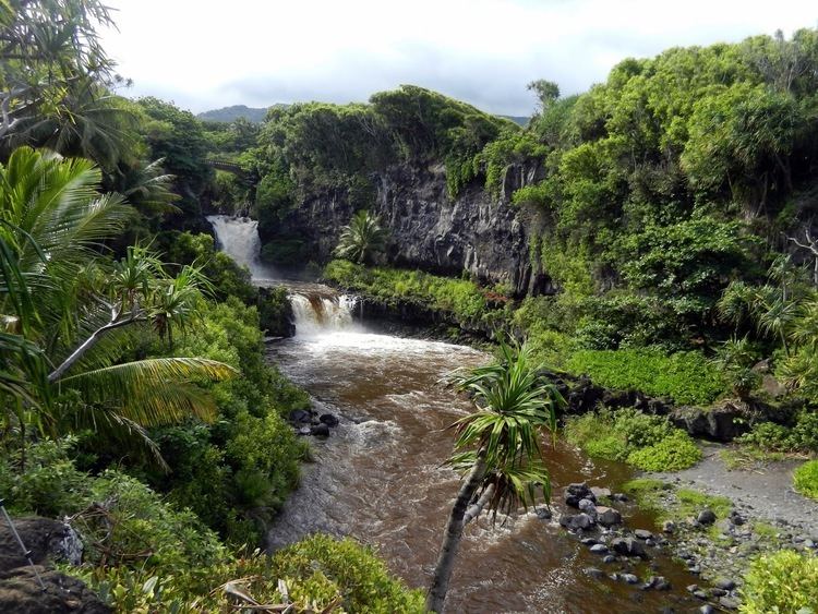 Kipahulu, Hawaii Explore the Kipahulu District of Haleakala National Park