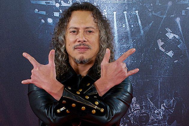 Kirk Hammett Metallica39s Kirk Hammett Brings Action Figure to Comic Con