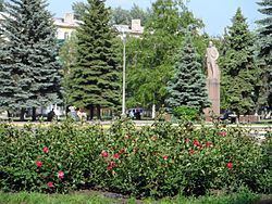 Kirovsk, Luhansk Oblast httpsuploadwikimediaorgwikipediacommonsthu