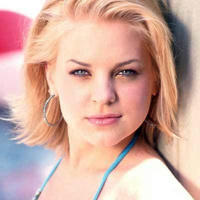 Kirsten Storms Kirsten Storms tells fans to keep fingers crossed