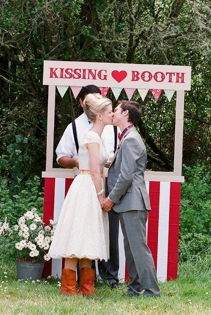 Kissing booth 21 Funny Kissing Booth Ideas For Your Wedding Weddingomania