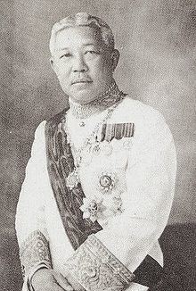 Kitiyakara Voralaksana httpsuploadwikimediaorgwikipediacommonsthu