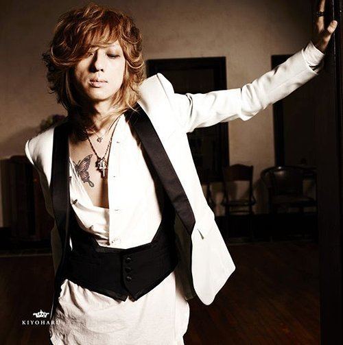 Kiyoharu Kiyoharu singer jrock