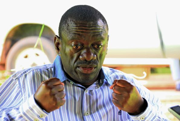 Kizza Besigye Besigye Finally Announces 2016 Bid Says Mbabazi Not Fit Yet