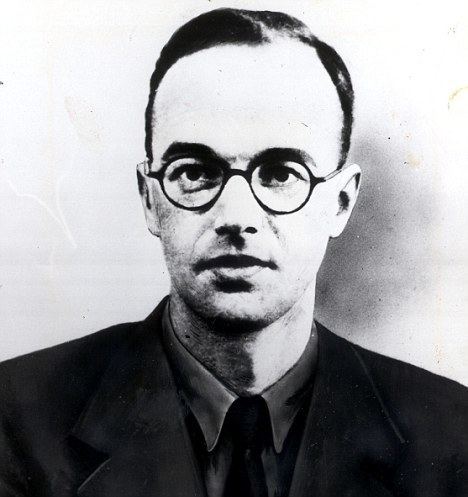 Klaus Fuchs Your Average American Klaus Fuchs and the Impact of