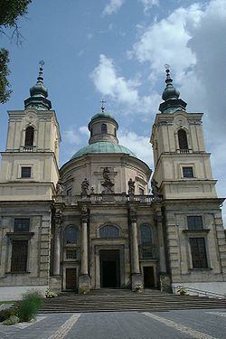 Klimontów, Sandomierz County httpsuploadwikimediaorgwikipediacommonsthu