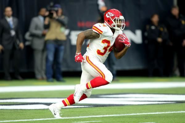 Knile Davis Green Bay Packers acquire RB Knile Davis from Kansas City Chiefs