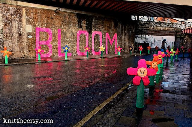 Knit the City Yarnstorming Brightens London and is Spreading Untapped Cities