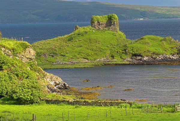 Knock Castle (Isle of Skye) Photo of Knock Castle Isleornsay Skye Scotland