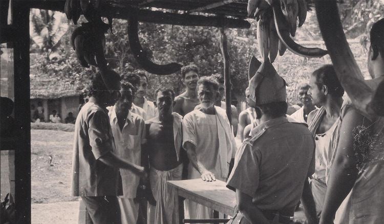 Kodiyettam Kodiyettam 1977 Bharat Gopy