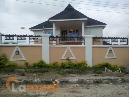 Kolapo Ishola Property for Rent 2 Bedroom Flat Kolapo Ishola Estate Ibadan Oyo