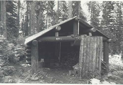 Kootenai Creek Snowshoe Cabin