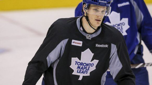 Korbinian Holzer Toronto Maple Leafs call up Korbinian Holzer to replace