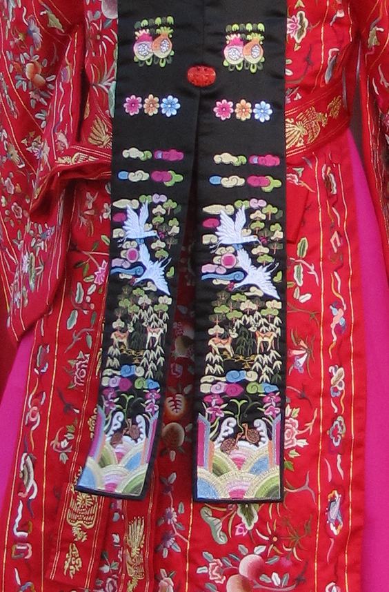 Korean embroidery httpsuploadwikimediaorgwikipediacommons33