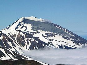 Korovin Volcano httpsuploadwikimediaorgwikipediacommonsthu