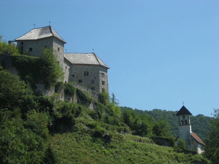 Kostel Castle