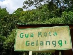 Gua Kota Gelanggi's signboard