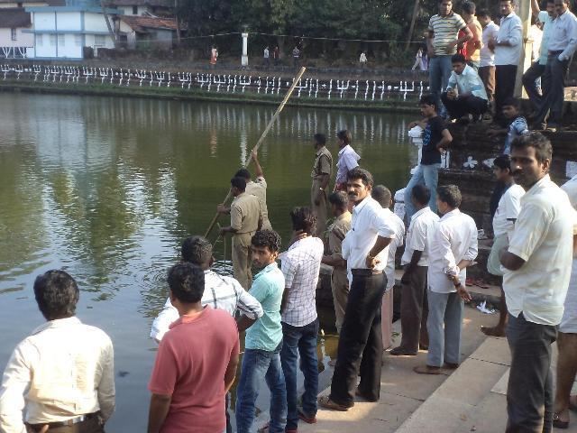 Koteshwara Young man drowns in Koteshwara Temple Lake Udupi Today