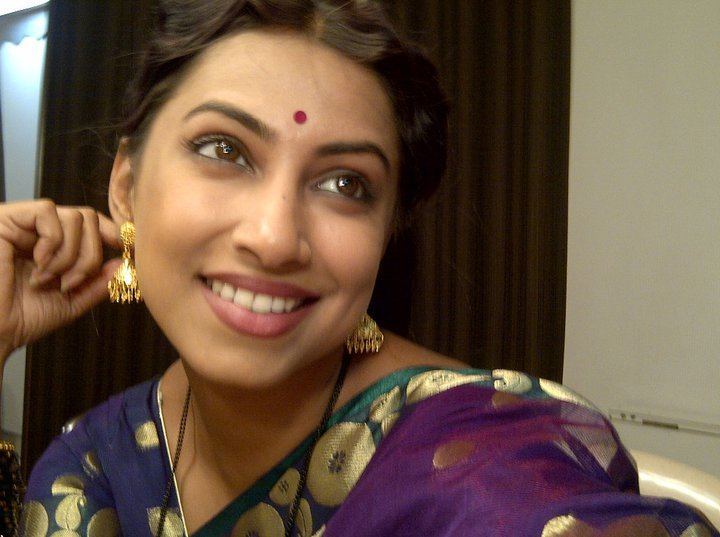 Kranti Redkar 1846741400579293938628328839njpg