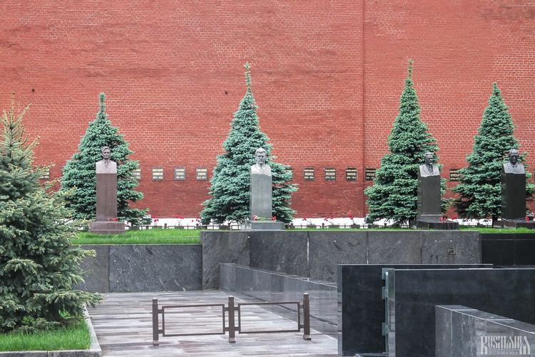 Kremlin Wall Necropolis Alchetron The Free Social Encyclopedia Kremlin Wall Necropolis Alchetron The Free Social Encyclopedia