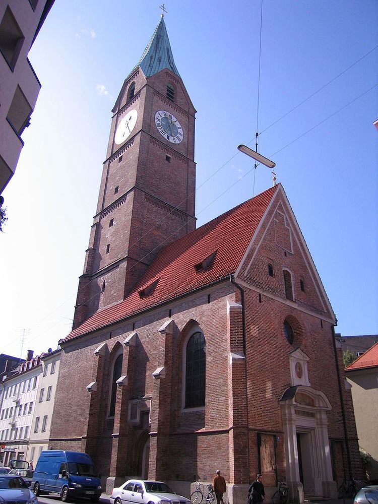 Kreuzkirche (Munich)