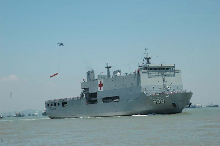 KRI Tanjung Dalpele KRI dr Soeharso 990 sebelumnya bernama KRI Tanjung Dalpele 972