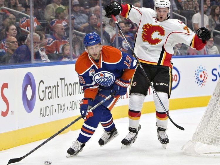 Kris Versteeg NHL veteran Kris Versteeg embracing tryout with Oilers Edmonton
