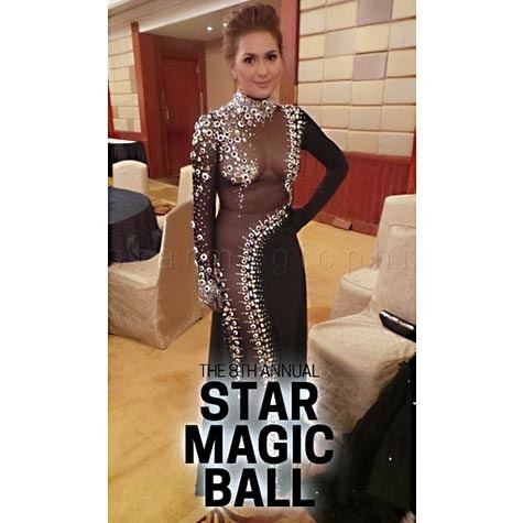 Kristel Moreno Insta Trends Kristel Moreno wore nothing but gown at Star