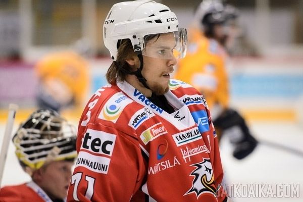 Kristian Tuohilampi Sportpuolustajalle langetettiin pelikieltoa MESTIS 02092013