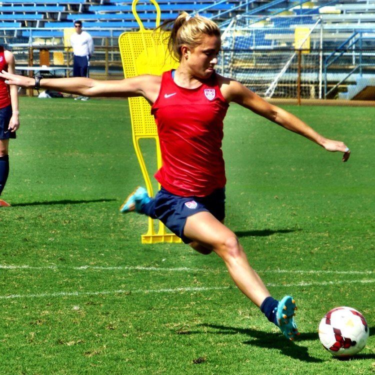 Kristie Mewis Kristie Mewis Twitter profile photo Kristie Mewis