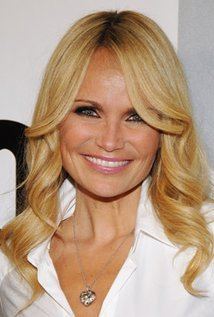 Kristin Chenoweth iamediaimdbcomimagesMMV5BMTI4NzEyMTQ5MV5BMl5