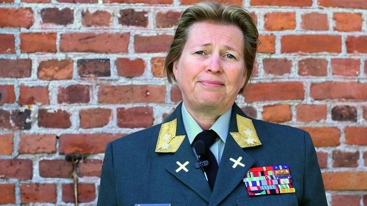 Kristin Lund (general) Major General Kristin LundLeading change paving the way for many