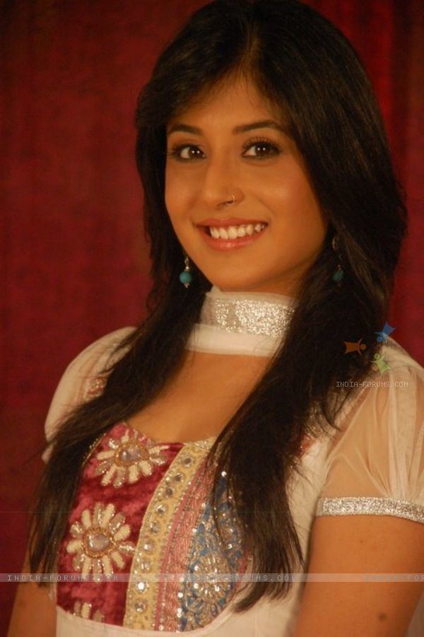 Kritika Kamra Kritika Kamra Telewood Pinterest Kritika kamra Indian