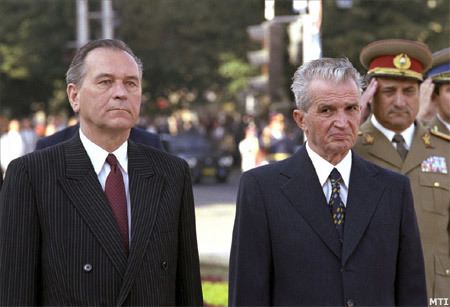 Károly Grósz Index Belfld 1988 Ceausescu megalzza Grszt Aradon
